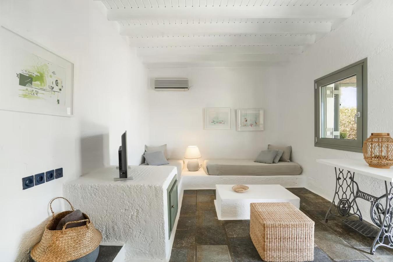 Niriides Resort Gythio Exterior photo