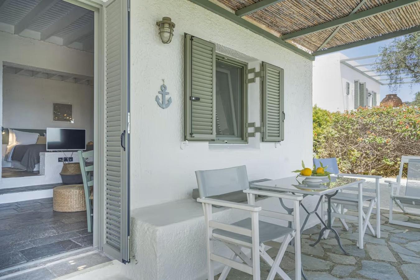 Niriides Resort Gythio Exterior photo